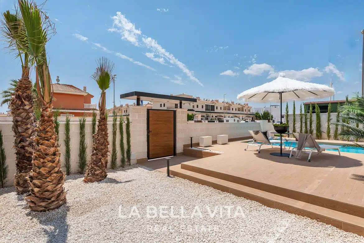 Excellent Luxury new build Property with Private Pool for sale, Ciudad Quesada, Alicante