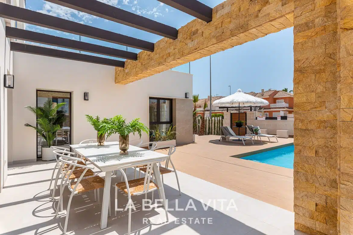 Excellent Luxury new build Property with Private Pool for sale, Ciudad Quesada, Alicante