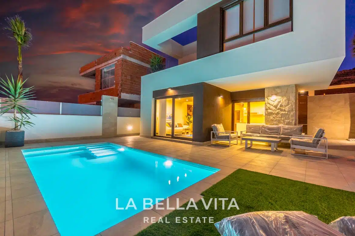 New Build House with private pool for sale in Ciudad Quesada, Rojales