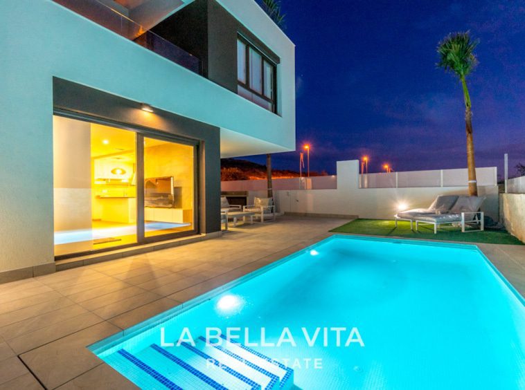 New Build House with private pool for sale in Ciudad Quesada, Rojales