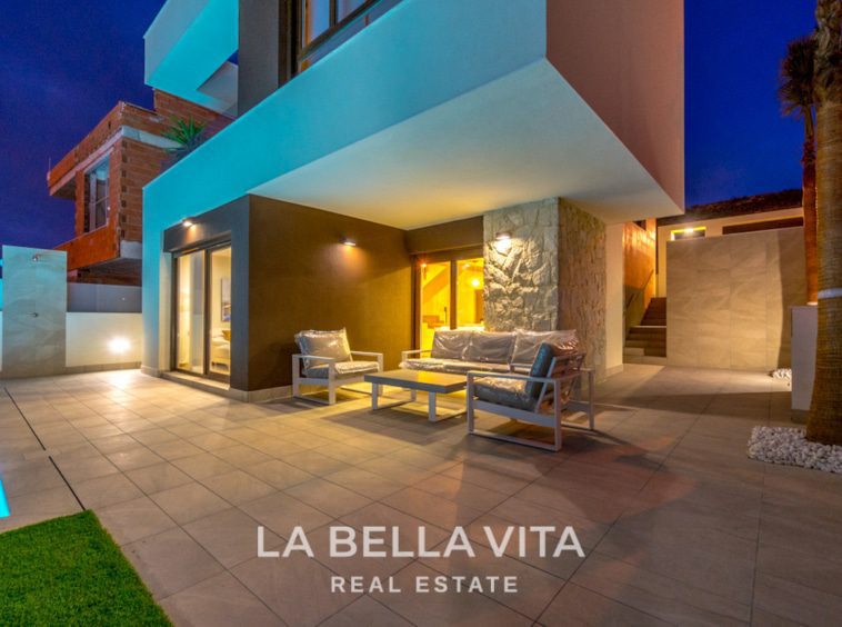New Build House with private pool for sale in Ciudad Quesada, Rojales