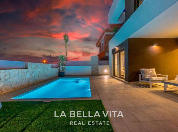 New Build House with private pool for sale in Ciudad Quesada, Rojales
