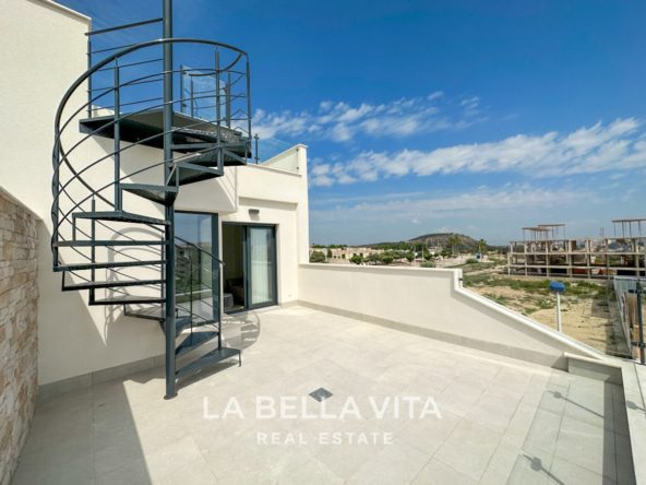 New Build properties with private pool for sale in Guardamar del Segura, Alicante