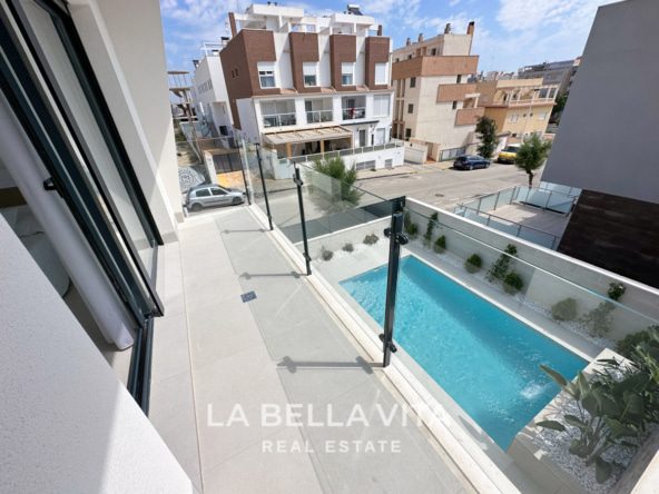 New Build properties with private pool for sale in Guardamar del Segura, Alicante