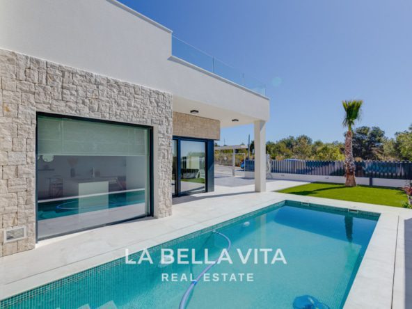 12 New Build Properties with pool and sea view for sale in Balcón de Finestrat