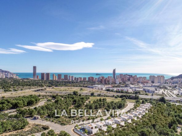 12 New Build Properties with pool and sea view for sale in Balcón de Finestrat