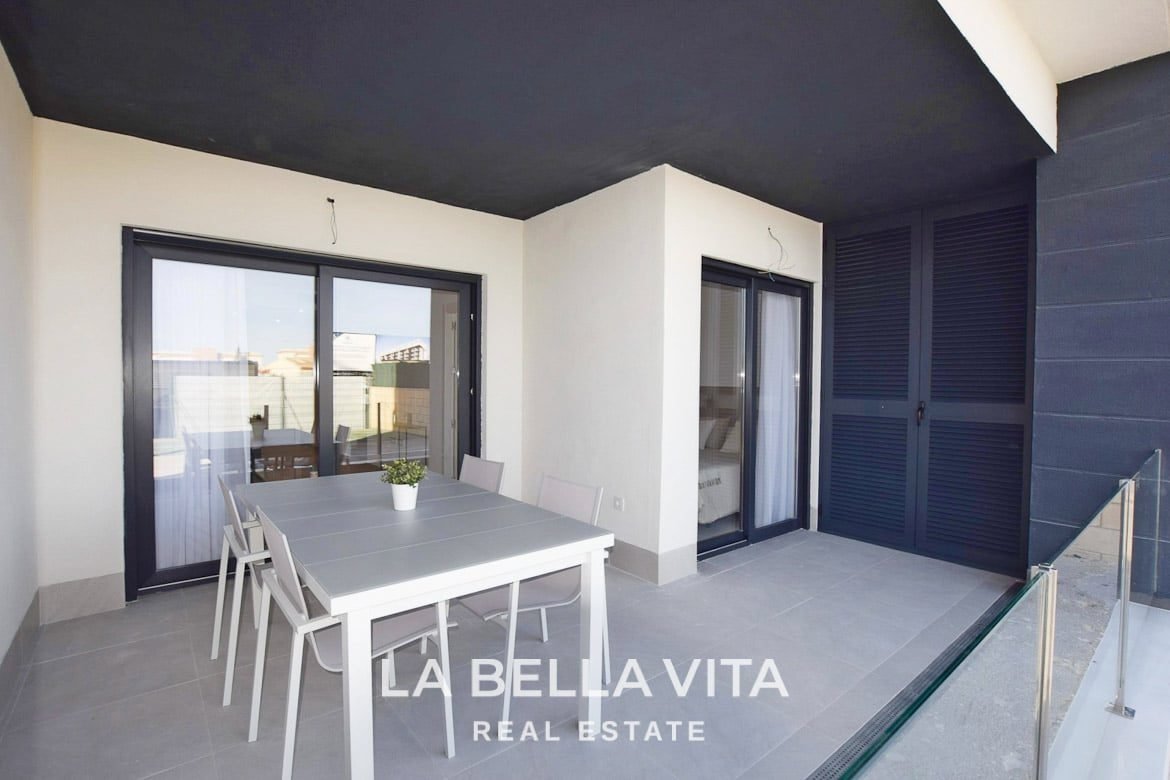 New Build Apartments with sea view, walking distance to the beach for sale in La Mata, Torrevieja