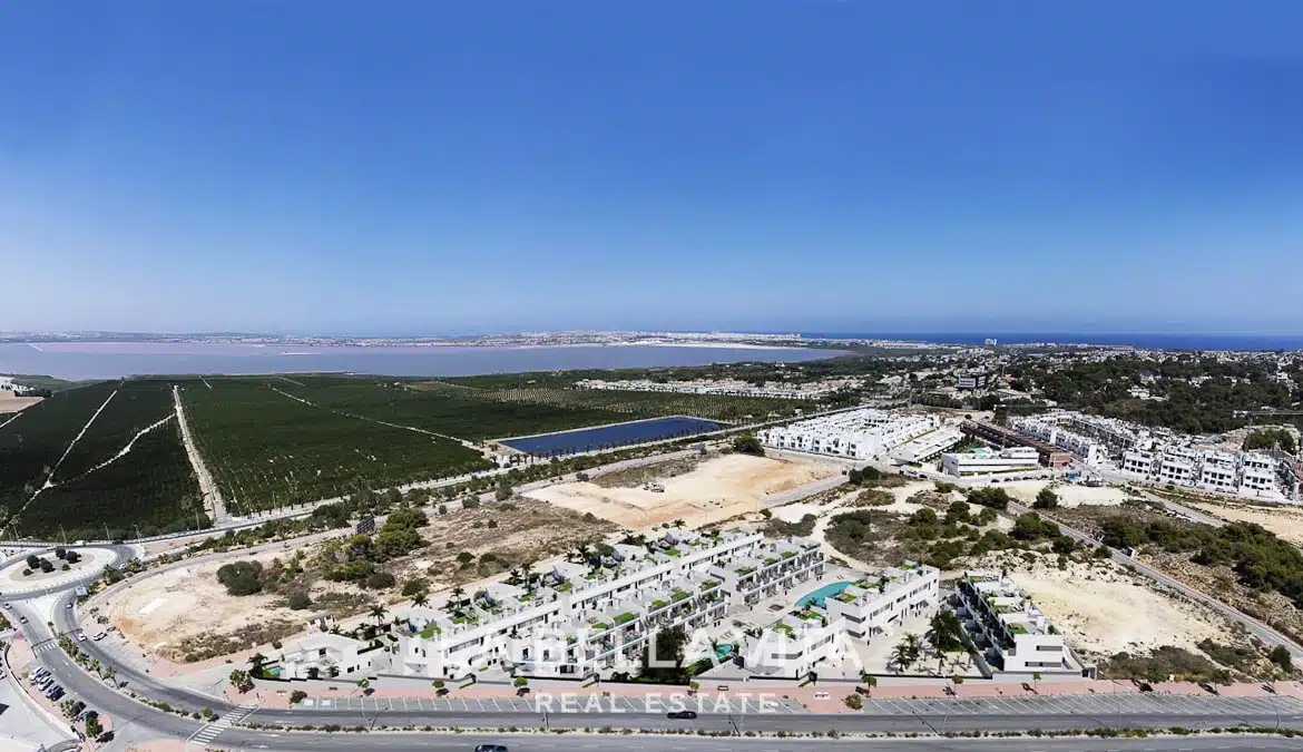 New Build Houses with Private Pool for sale in Los Balcones, Torrevieja