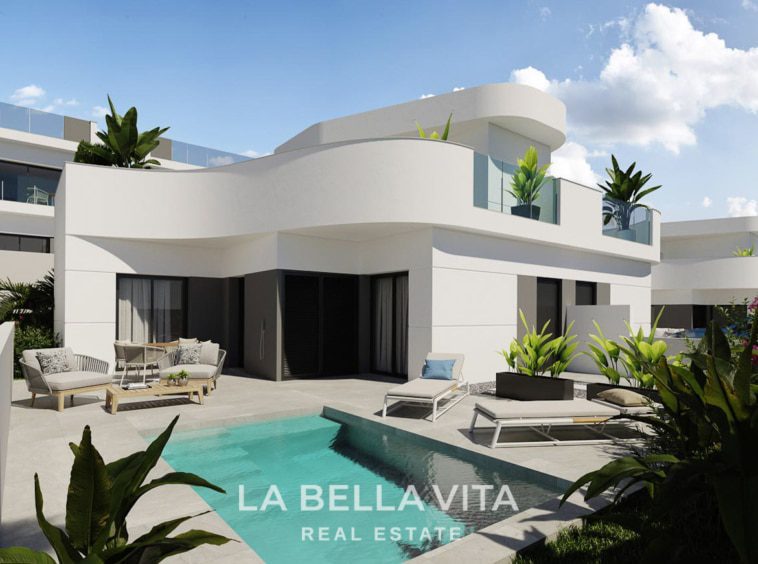 New Build Houses with Private Pool for sale in Los Balcones, Torrevieja