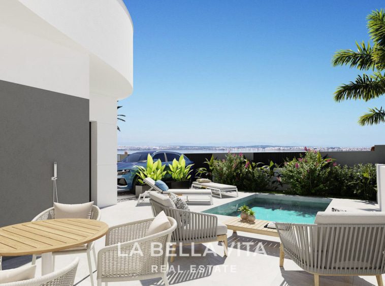 New Build Houses with Private Pool for sale in Los Balcones, Torrevieja