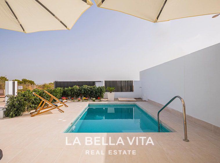 New Build Houses with Private Pool for sale in Los Balcones, Torrevieja