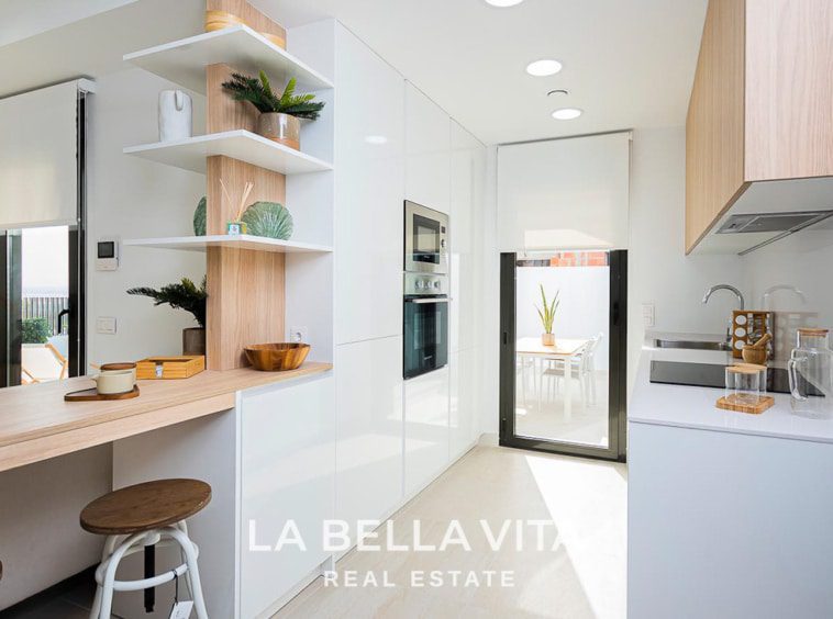 New Build Houses with Private Pool for sale in Los Balcones, Torrevieja