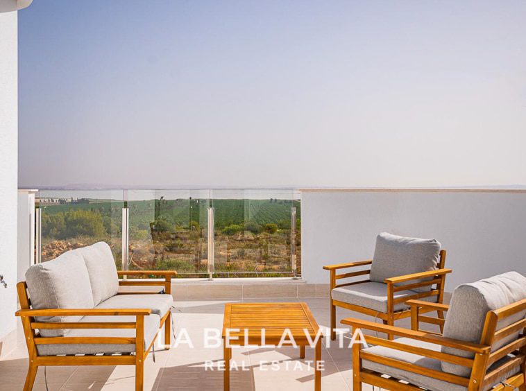 New Build Houses with Private Pool for sale in Los Balcones, Torrevieja