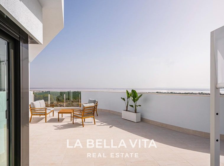 New Build Houses with Private Pool for sale in Los Balcones, Torrevieja