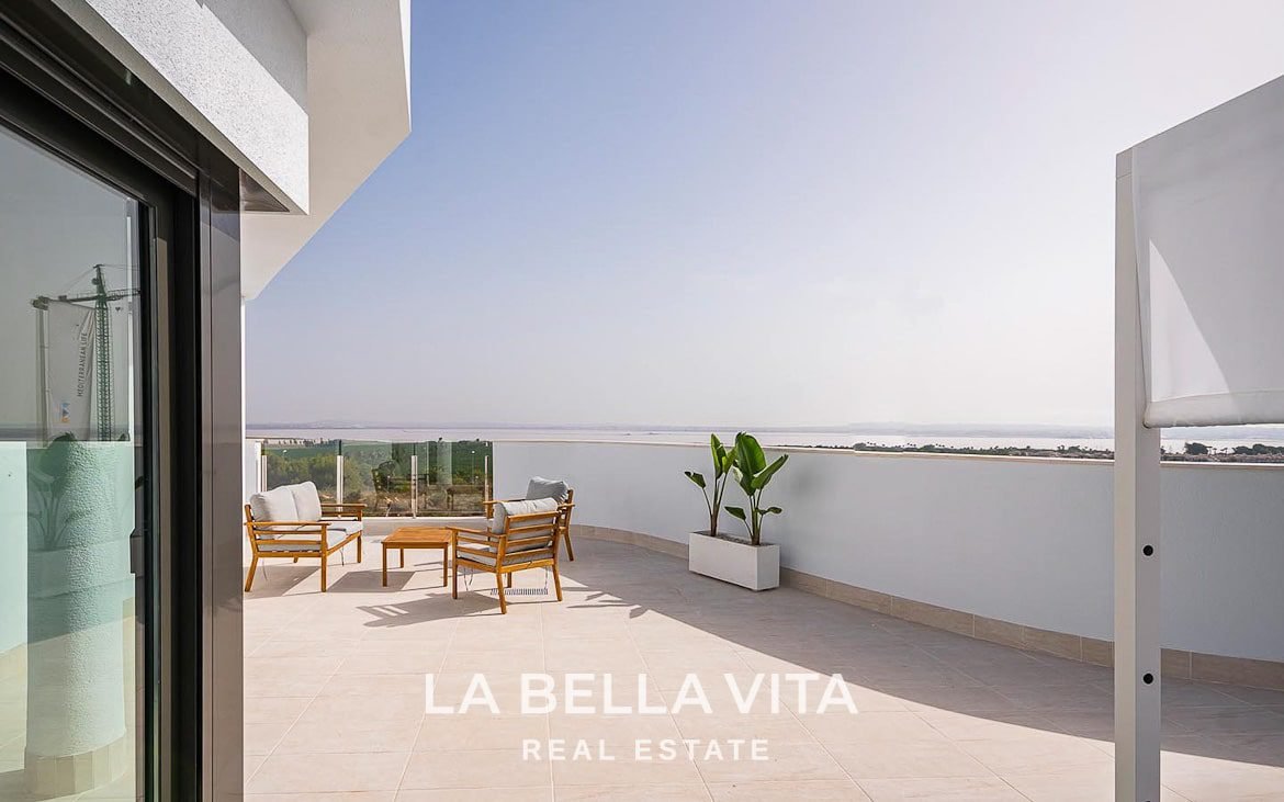New Build Houses with Private Pool for sale in Los Balcones, Torrevieja