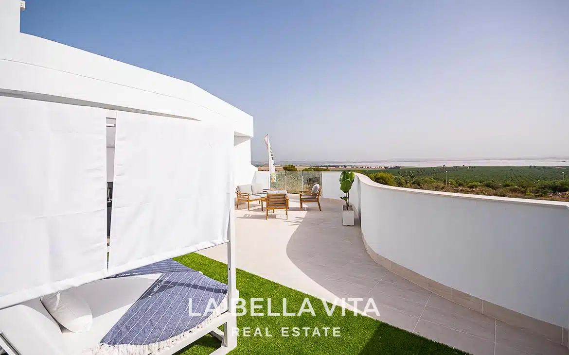 New Build Houses with Private Pool for sale in Los Balcones, Torrevieja