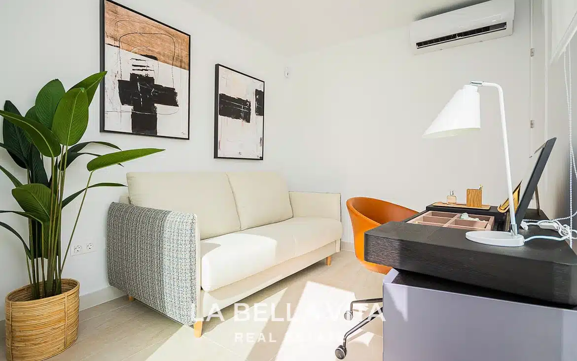 New Build Houses with Private Pool for sale in Los Balcones, Torrevieja