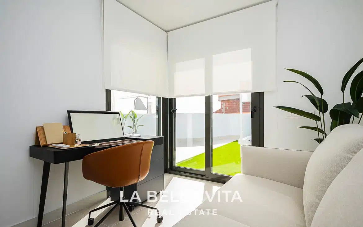 New Build Houses with Private Pool for sale in Los Balcones, Torrevieja