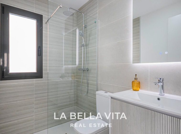 New Build Houses with Private Pool for sale in Los Balcones, Torrevieja