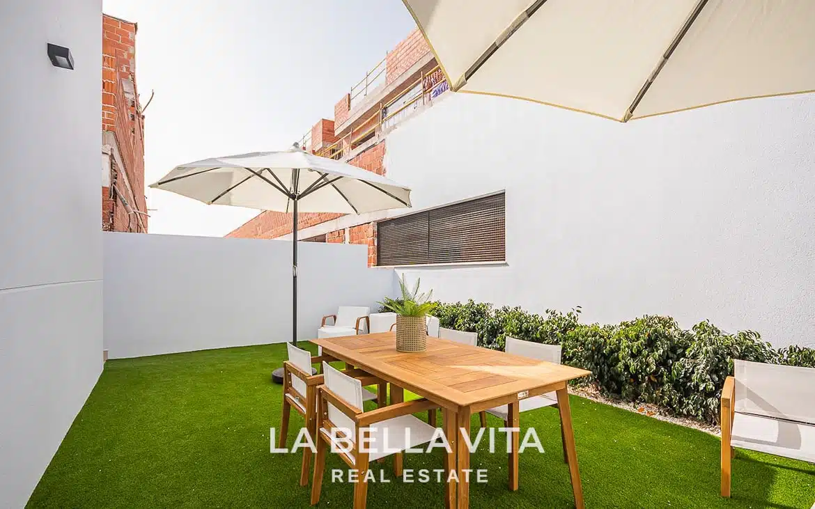 New Build Houses with Private Pool for sale in Los Balcones, Torrevieja