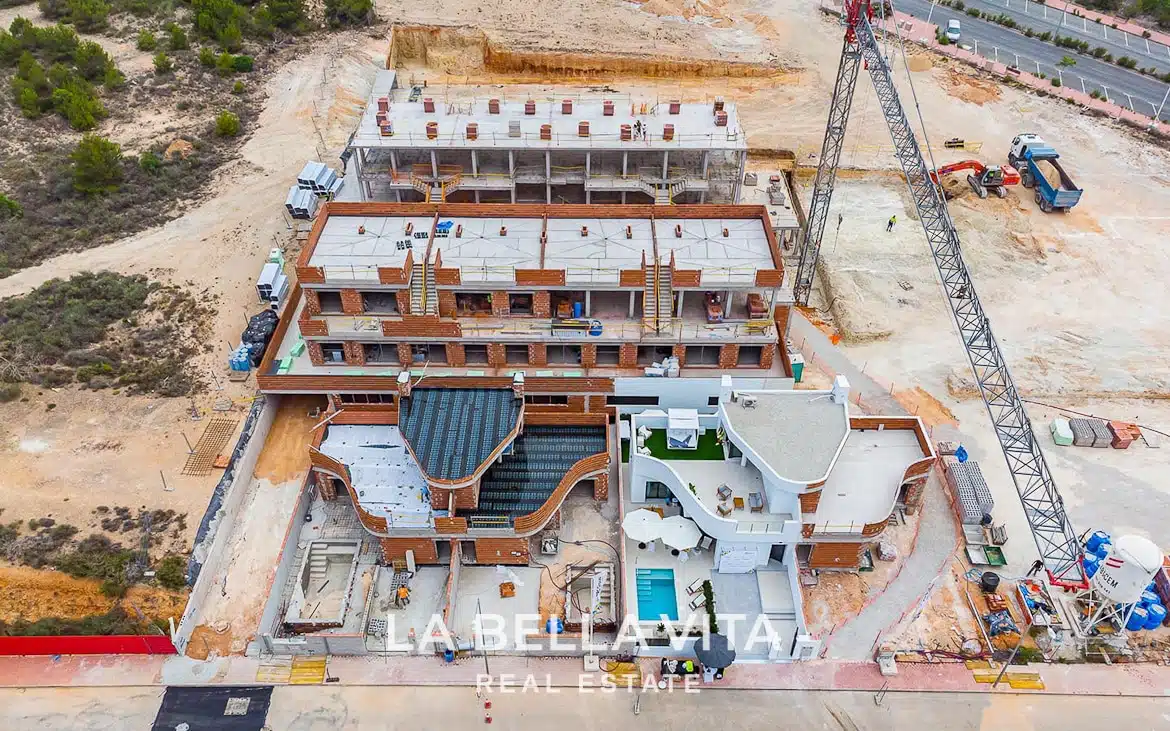 New Build Houses with Private Pool for sale in Los Balcones, Torrevieja