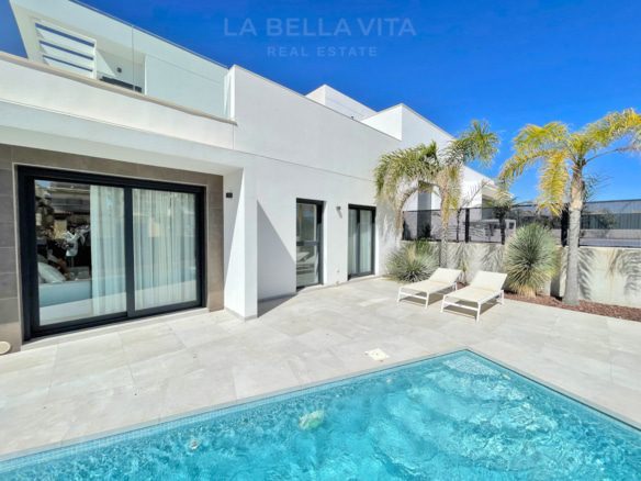 New Build Properties with private pool for sale in Daya Nueva, Costa Blanca