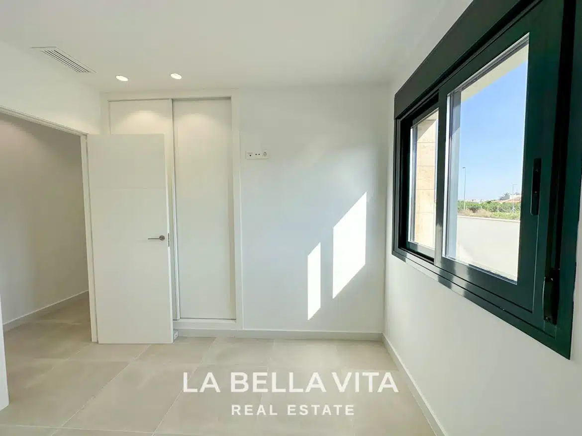 New Build Property with pool for sale in Daya Nueva, Costa Blanca South