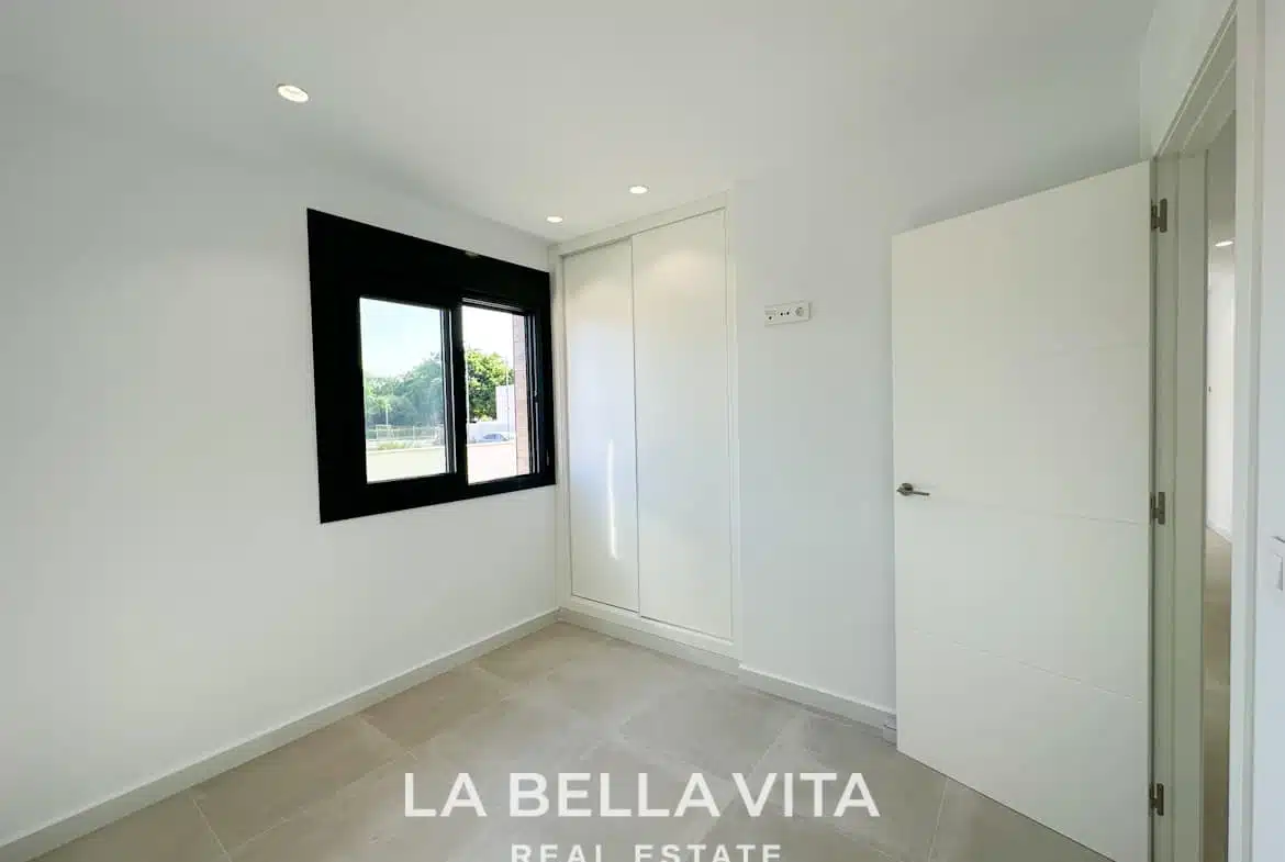 New Build Property with pool for sale in Daya Nueva, Costa Blanca South