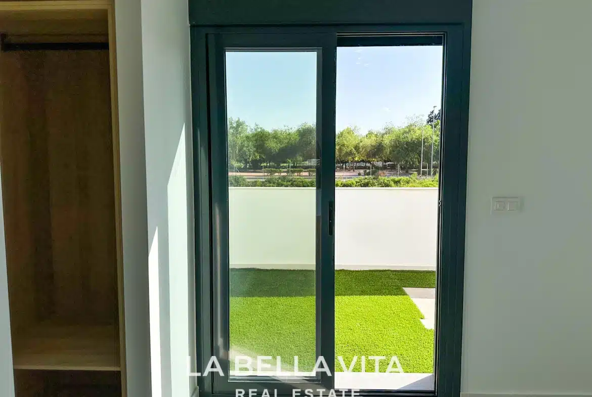 New Build Property with pool for sale in Daya Nueva, Costa Blanca South