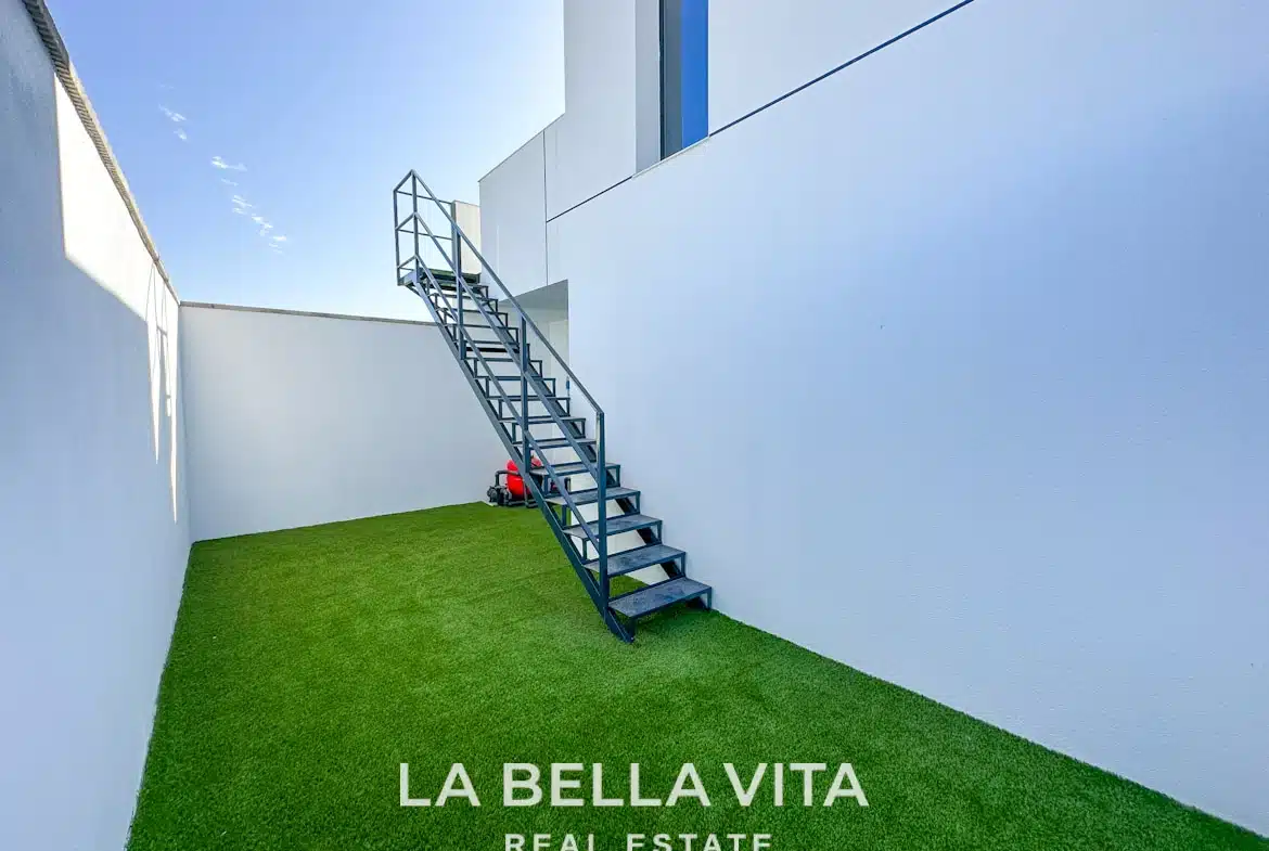 New Build Property with pool for sale in Daya Nueva, Costa Blanca South