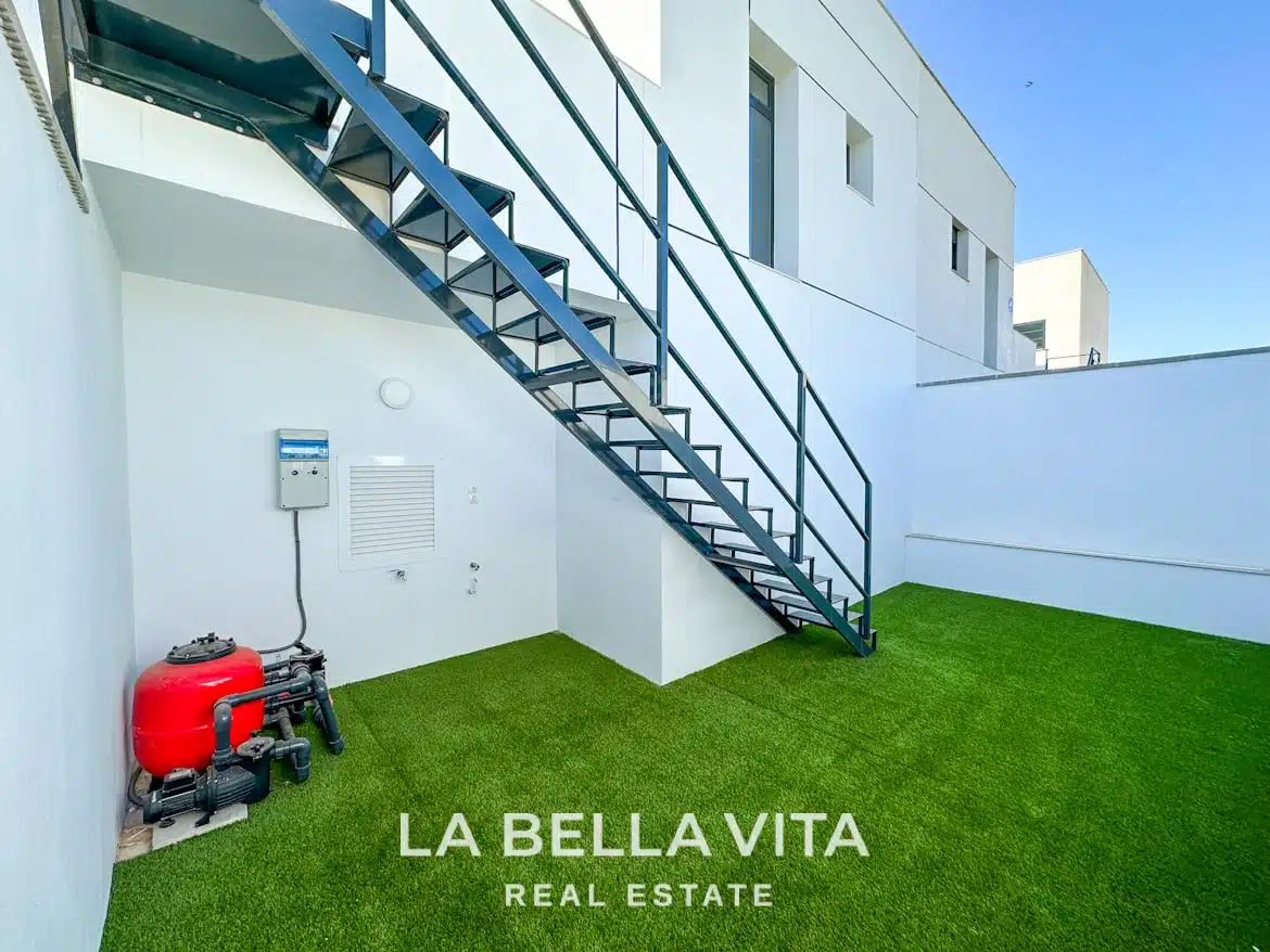 New Build Property with pool for sale in Daya Nueva, Costa Blanca South