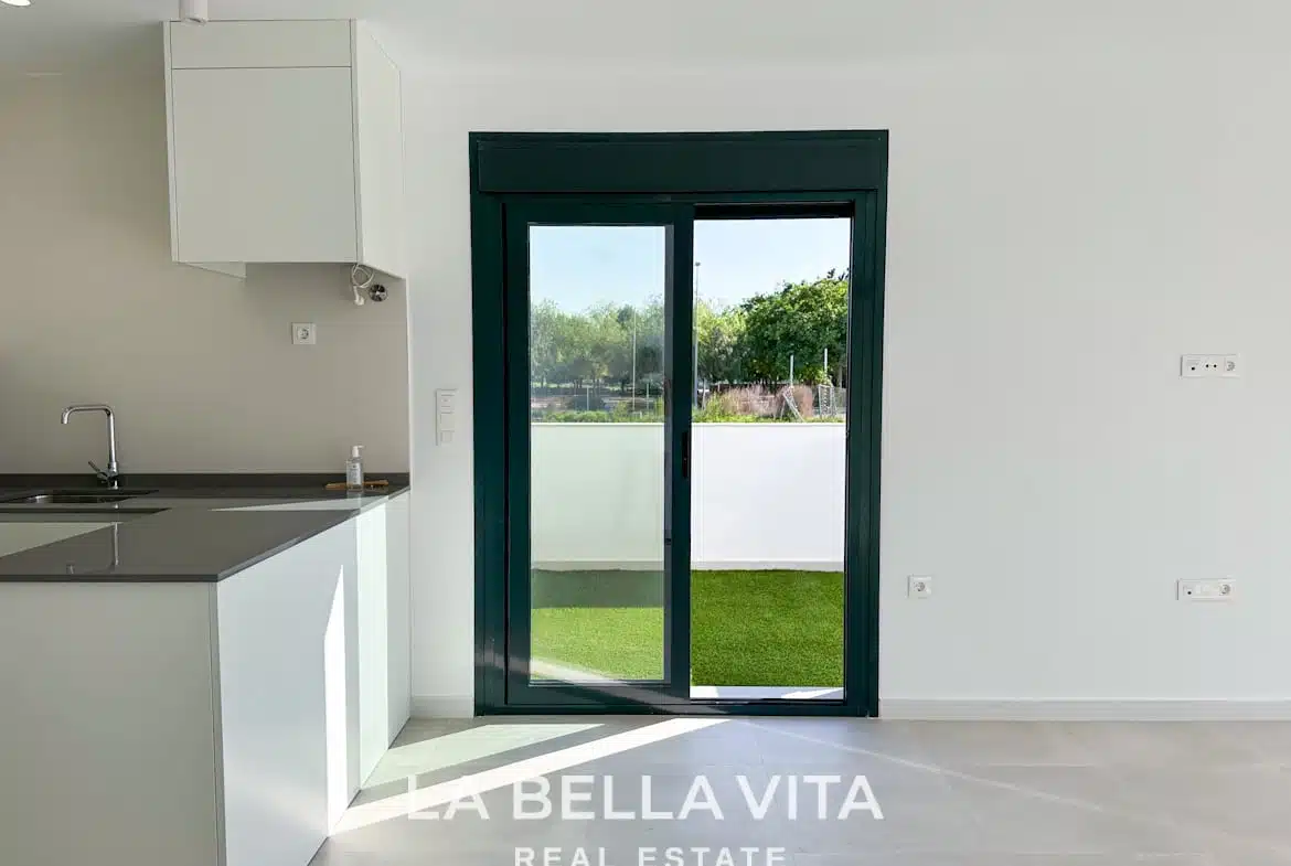 New Build Property with pool for sale in Daya Nueva, Costa Blanca South