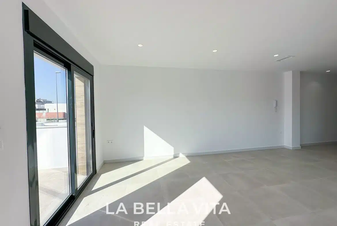 New Build Property with pool for sale in Daya Nueva, Costa Blanca South