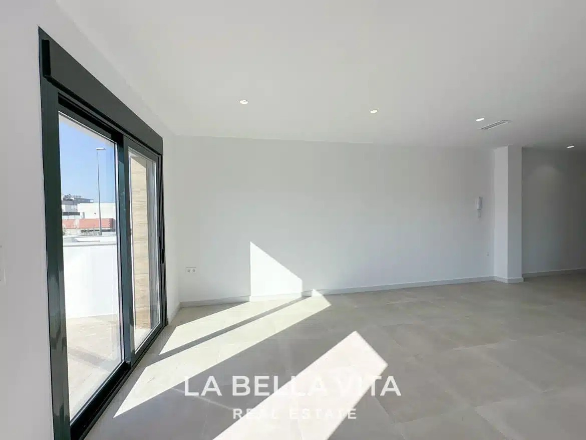New Build Property with pool for sale in Daya Nueva, Costa Blanca South