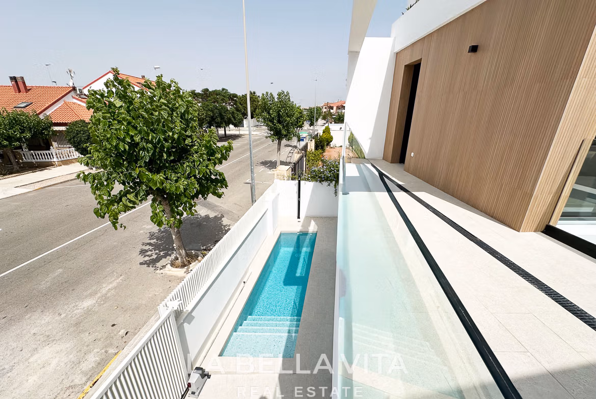 Luxury Beach Villa for sale in Torre de la Horadada, Costa Blanca, Alicante-08 Luxury Beach Villa for sale in Torre de la Horadada, Costa Blanca, Alicante