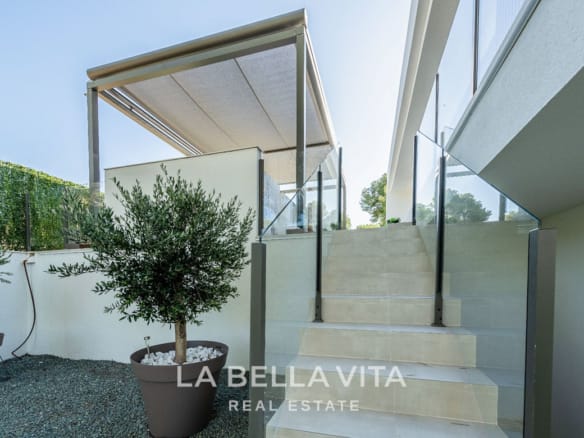 Luxury New Build Properties for sale in Pinar de Campoverde, Costa Blanca South