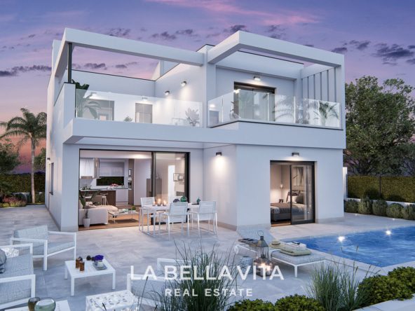 Luxury new build Frontline golf Property for sale in La Roda Golf & Beach, Murcia