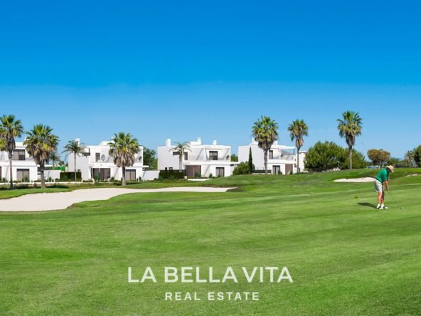 Luxury new build Frontline golf Property for sale in La Roda Golf & Beach, Murcia
