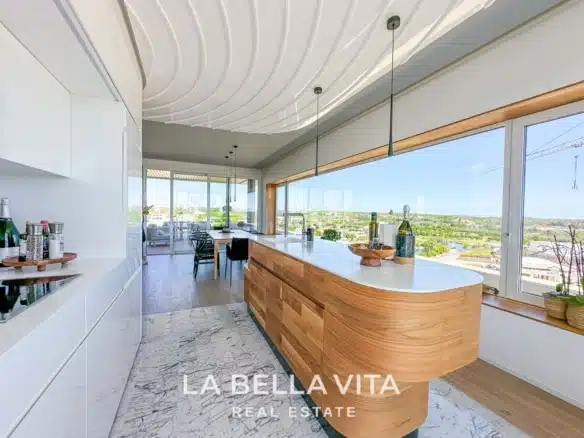 Luxury resale apartment for sale in Madroño community, Las Colinas Golf, Alicante, Spain