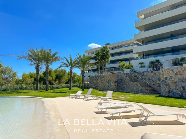 Luxury resale apartment for sale in Madroño community, Las Colinas Golf, Alicante, Spain