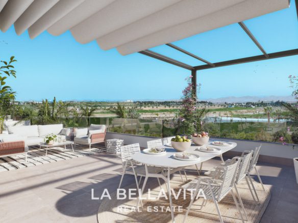 Magnificent Villa with private pool for sale in Santa Rosalia Lake & Life Resort, Murcia