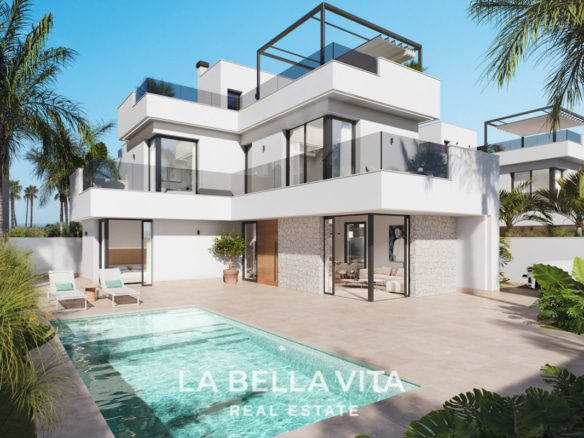 Magnificent Villa with private pool for sale in Santa Rosalia Lake & Life Resort, Murcia