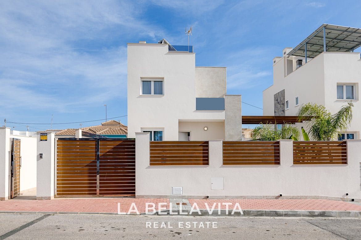 New Build Villa with sea views for sale in Aguas Nuevas, Torrevieja, Alicante, Spain