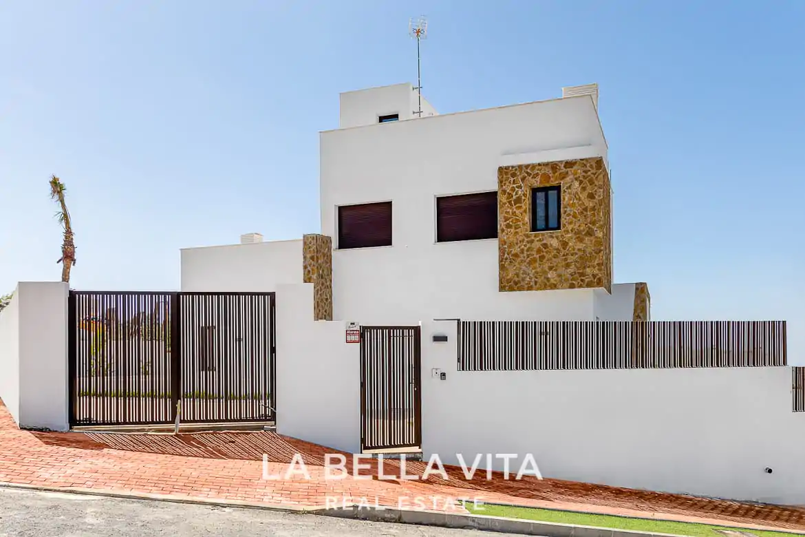 New Build houses for sale in Balcón de Finestrat, Alicante, Spain
