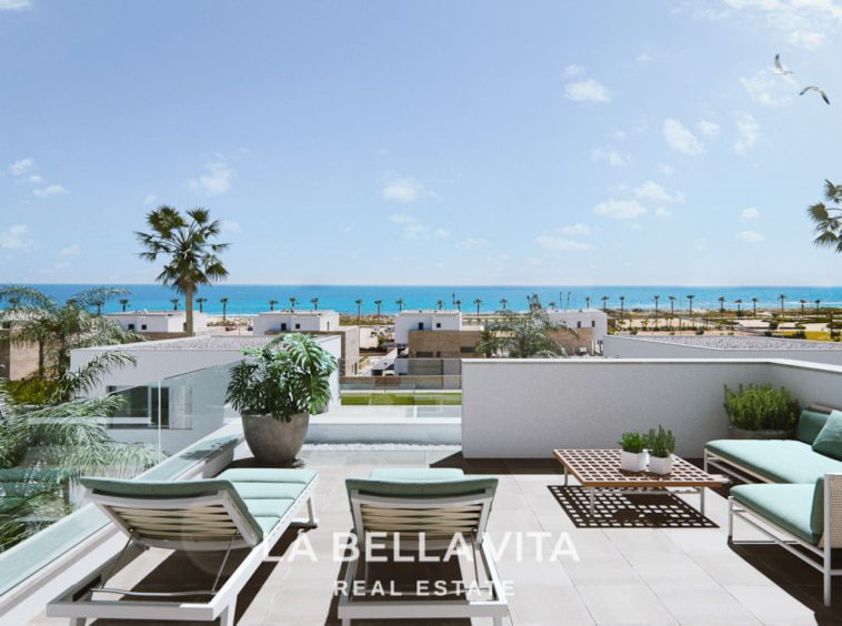 Luxury new properties with sea views for sale in Torre de la Horadada, Alicante
