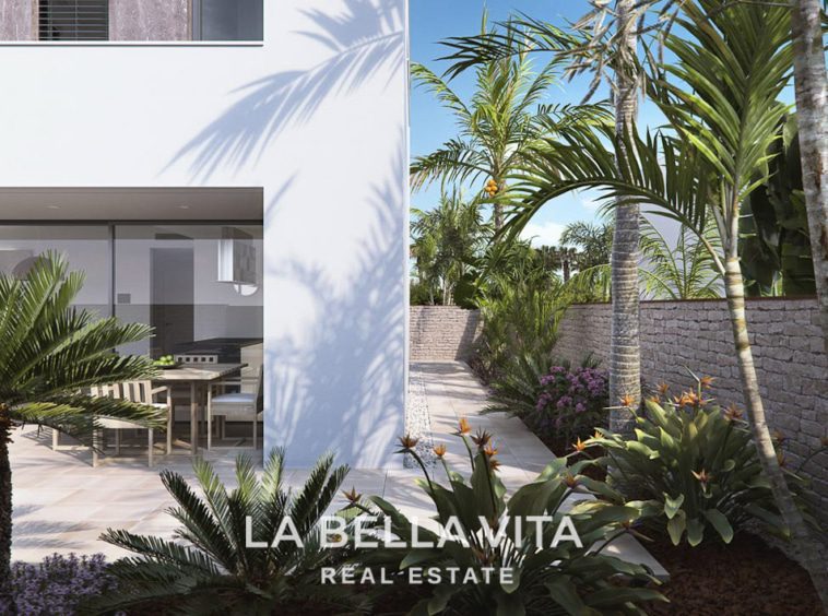 Luxury new properties with sea views for sale in Torre de la Horadada, Alicante