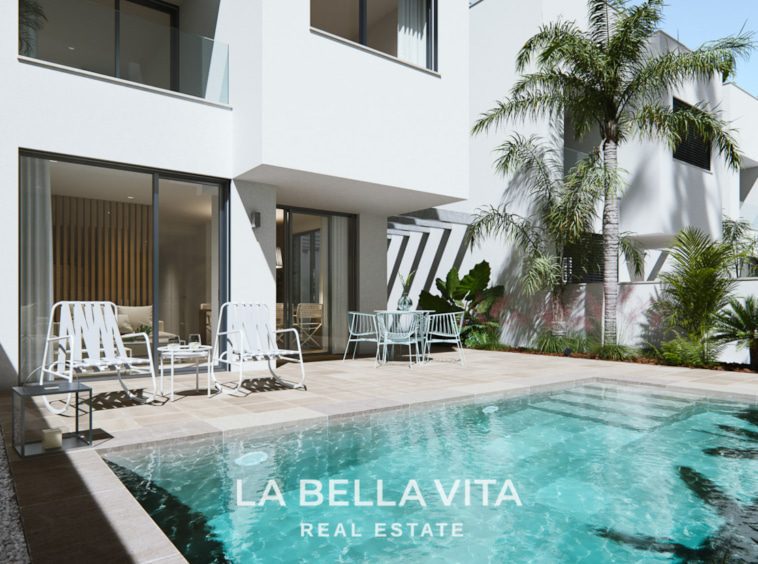 Luxury new properties with sea views for sale in Torre de la Horadada, Alicante