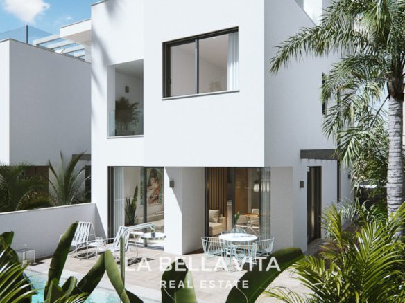 Luxury new properties with sea views for sale in Torre de la Horadada, Alicante