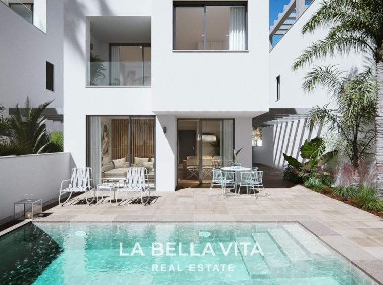 Luxury new properties with sea views for sale in Torre de la Horadada, Alicante