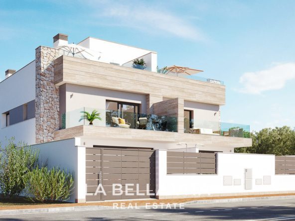 Spacious Semi-detached Properties for sale in San Pedro del Pinatar, Murcia